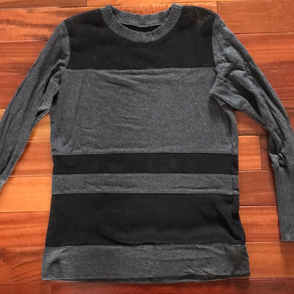 ALO Yoga Tops - Alo Mesh yoga shirt
